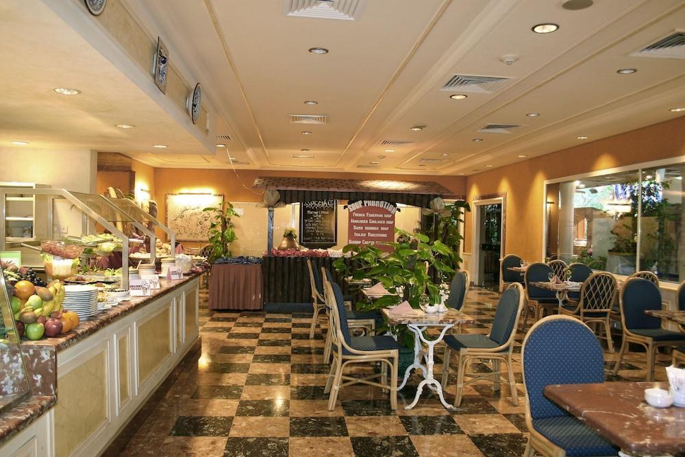 Al Bilad Hotel DDjeddah Extérieur photo